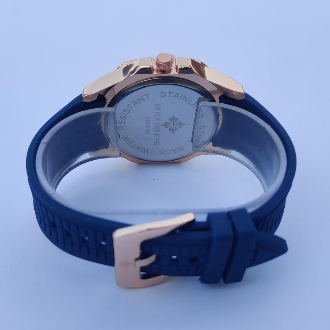 Men's Quartz Movement Square Watch | 1 Pc